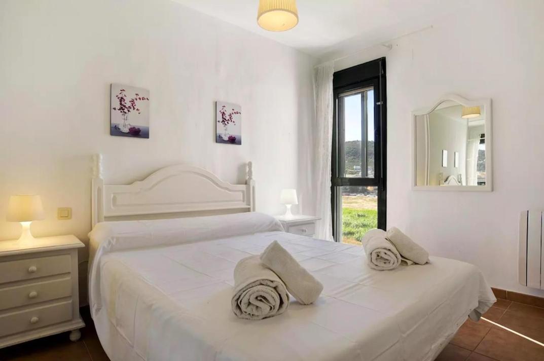 Semifrontal Con Vistas A Pie De Playawifi Apartamento Zahara de los Atunes Exterior foto